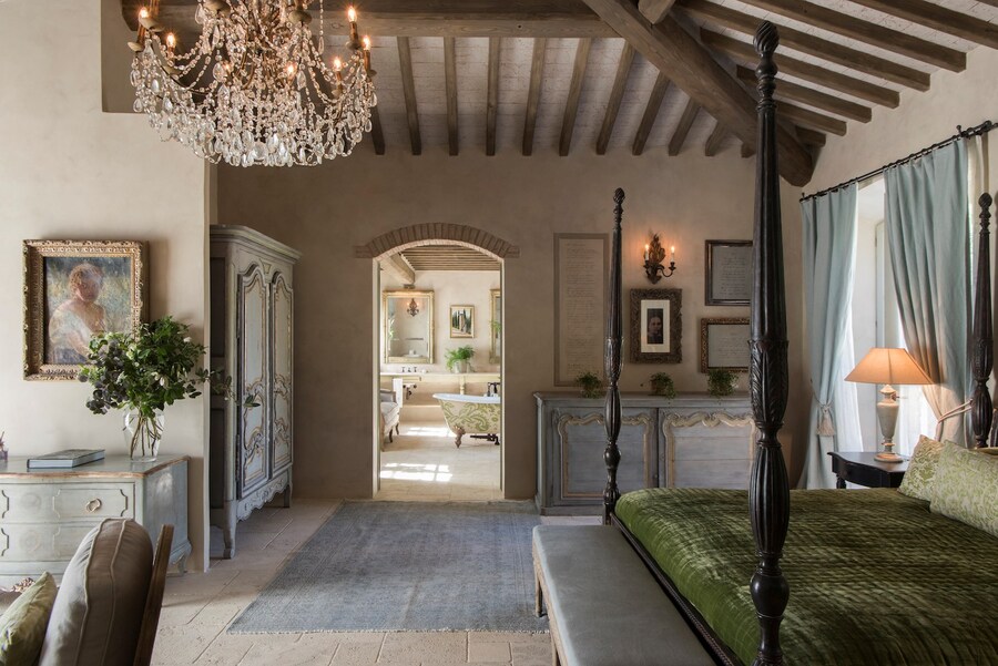 Dina Ferri Garden Suite