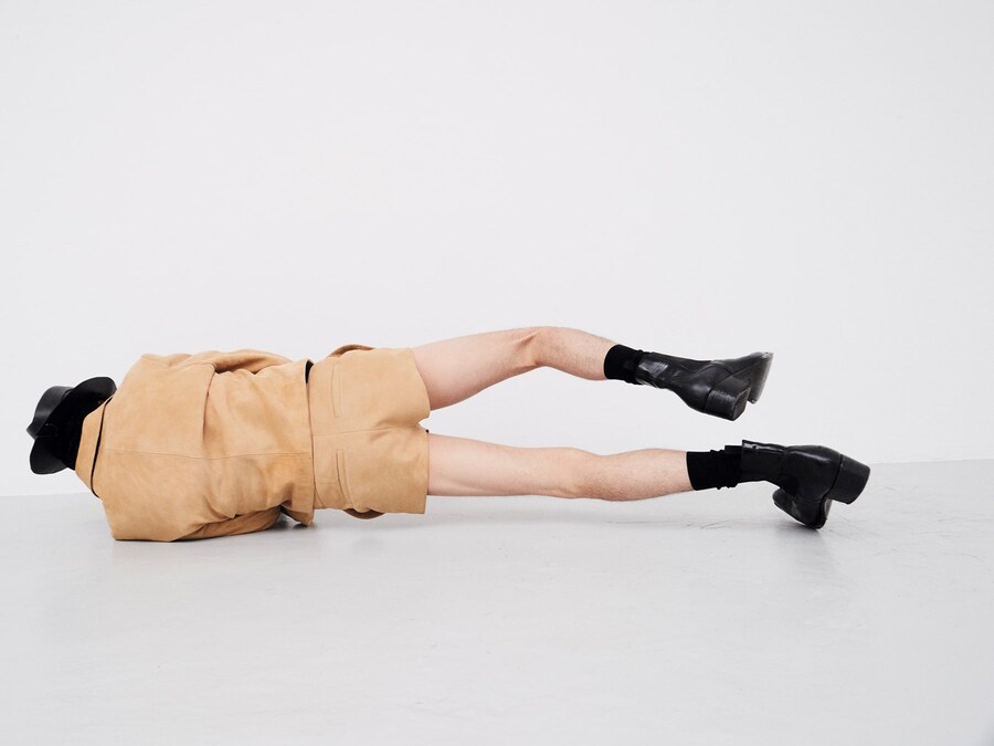 Through the Looking-Glass AnOther