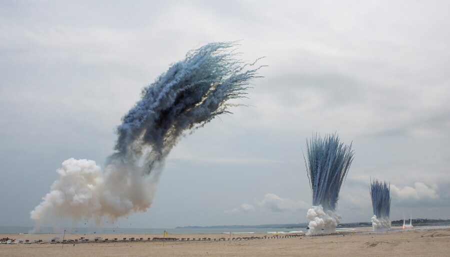 Ramble in the Cosmos by Cai Guo-Qiang