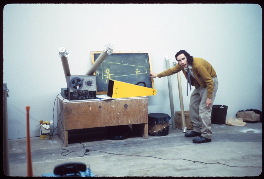 Mike Kelley, Perspectaphone, performance au Los An