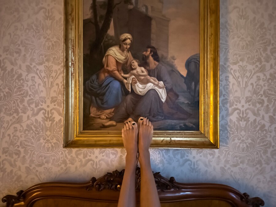 i need to live by Juergen Teller