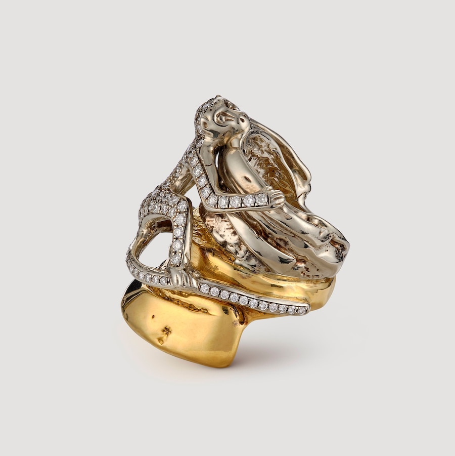 HunRod, Monkey (2021), photography by Oliver Beami