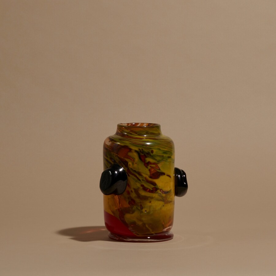 Leo Kaspar, Keive yellow and red vase