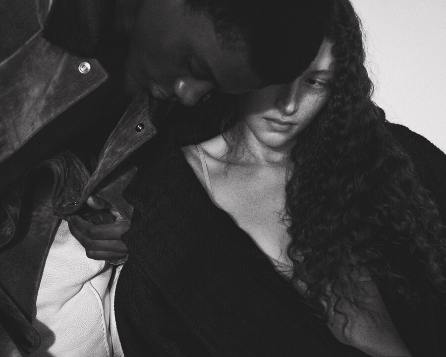 When you’re strange, faces come out of the rain