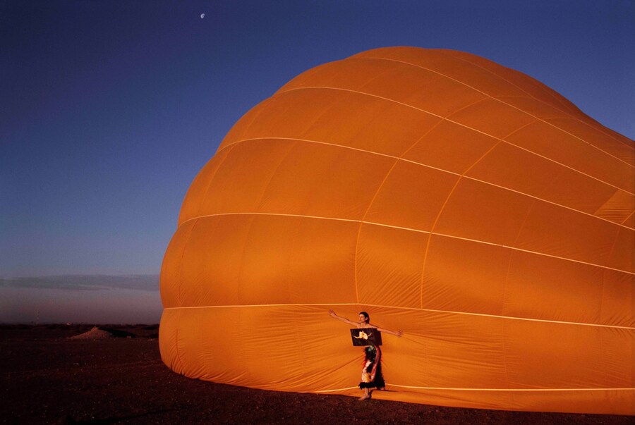 Travel to the Sun Zomer Vincent van de Wijngaard Imruh Asha