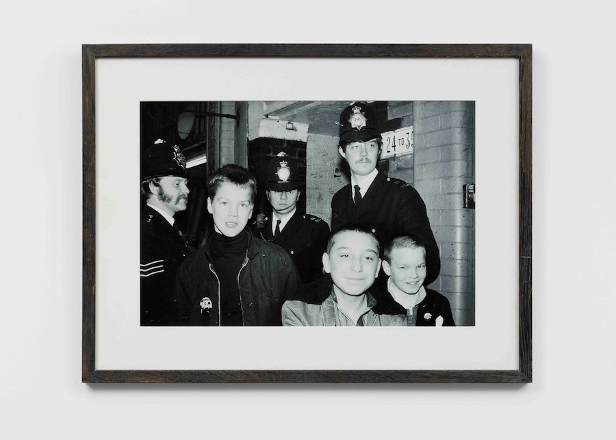 Dick Jewell: Retrospective at Grace&#39;s Mews DoBeDo