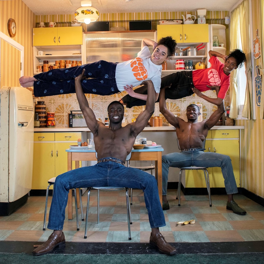 Dick Jewell: Retrospective at Grace&#39;s Mews DoBeDo