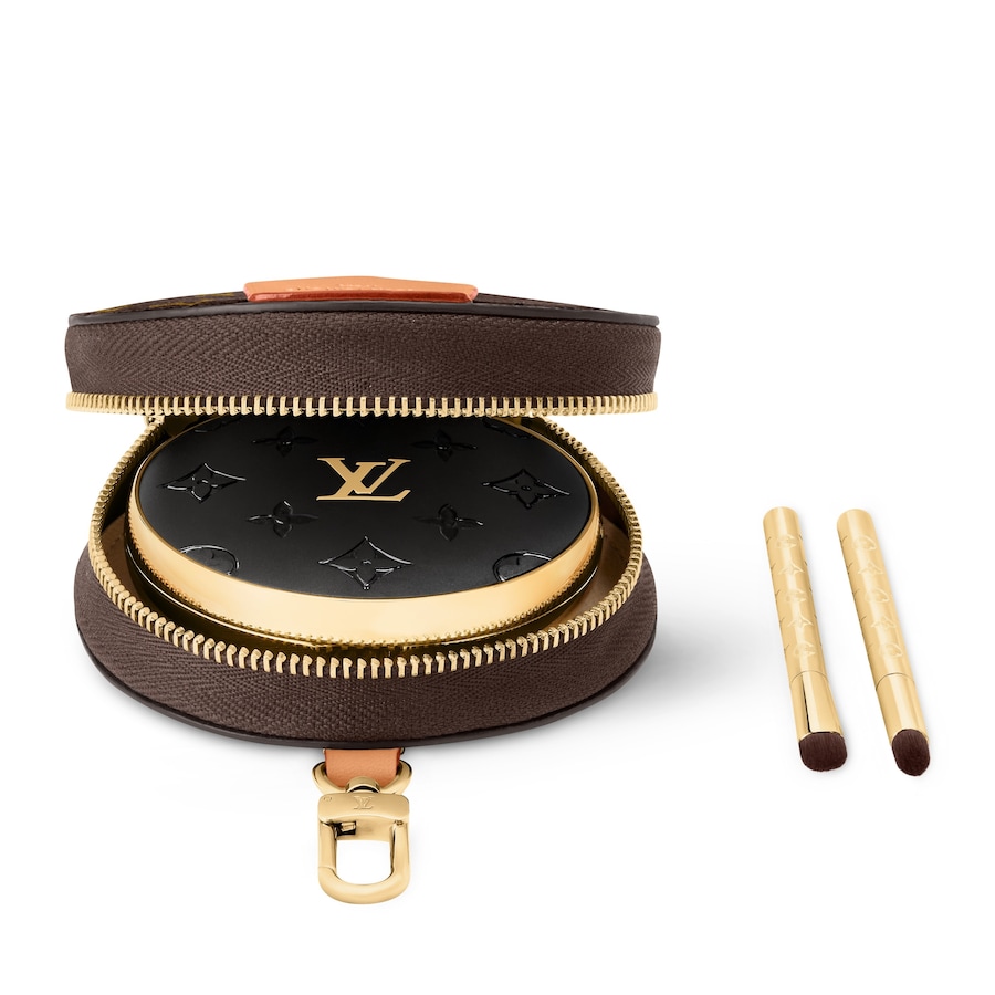 EYESHADOW POUCH_CLOSEUP