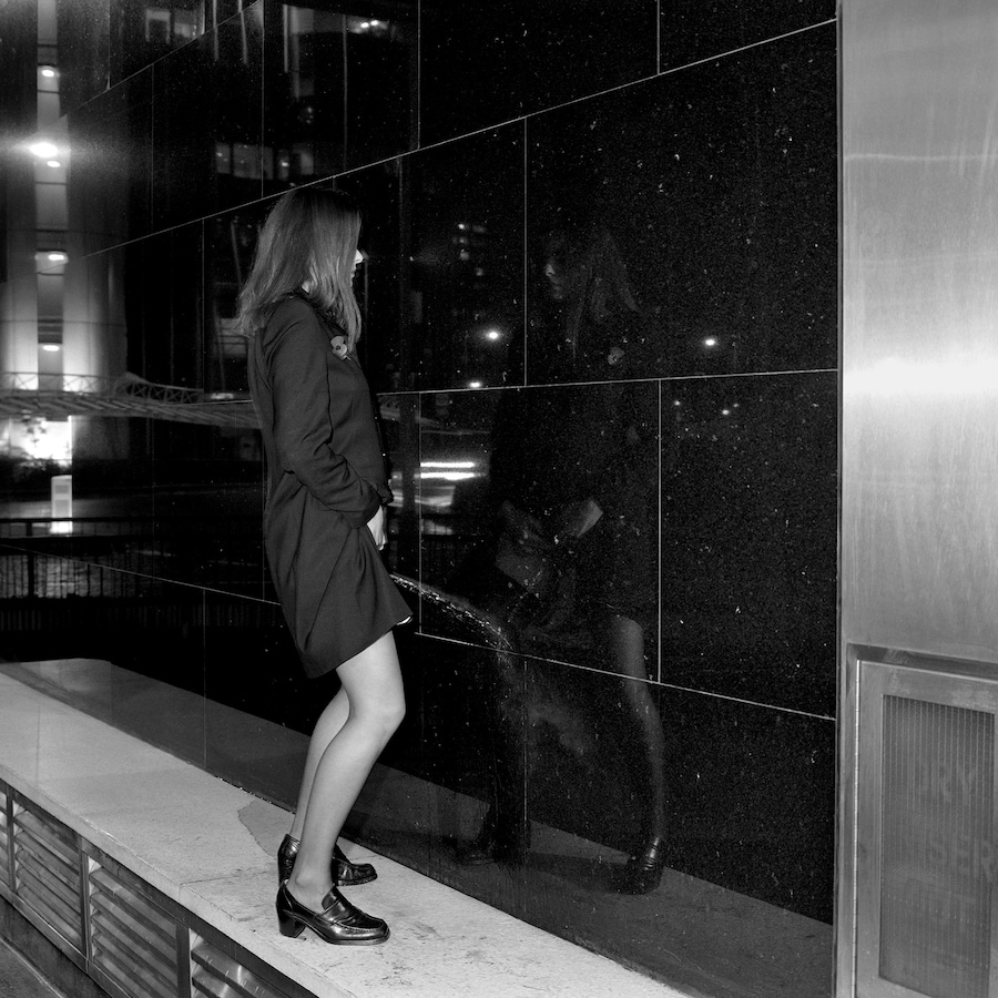 Stream, Sophy Rickett, Rut Blees Luxemburg, Pissing Women