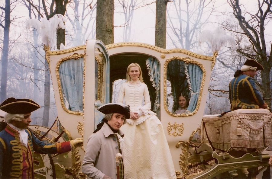 Girls: Boredom, Rebellion and Being In-Between at MoMu