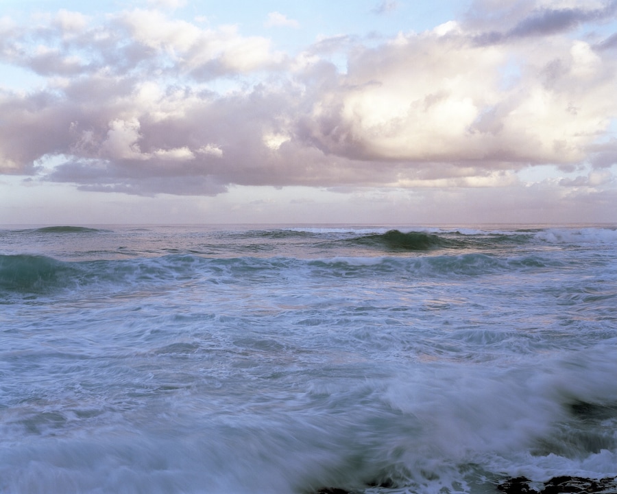 New Waves by Takashi Homma