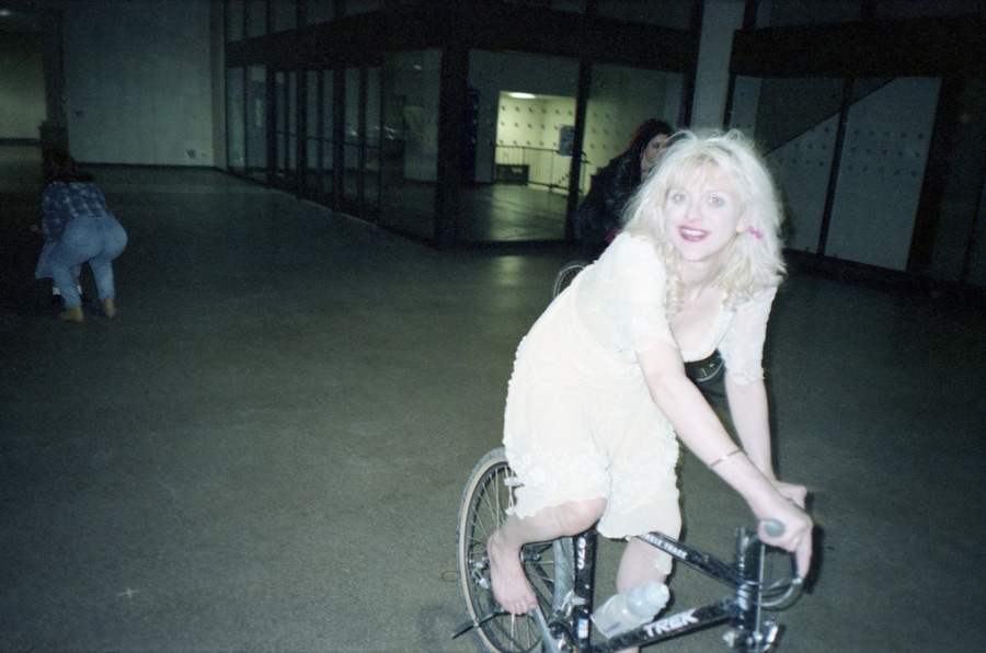My ‘90s Rock Photographs by Melissa Auf der Mar