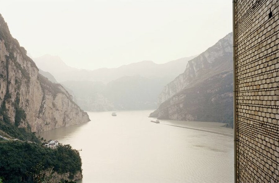The Long River, Nadav Kander