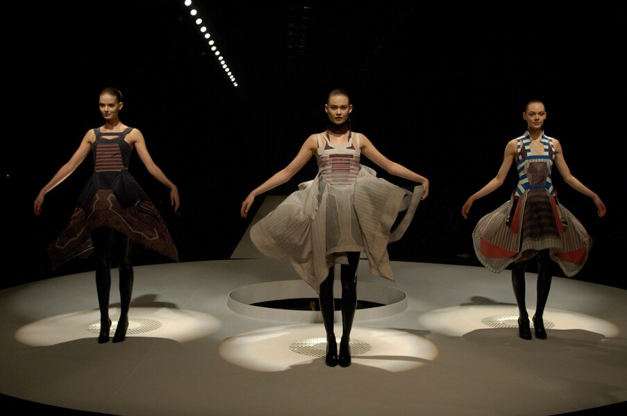 Hussein Chalayan AW07