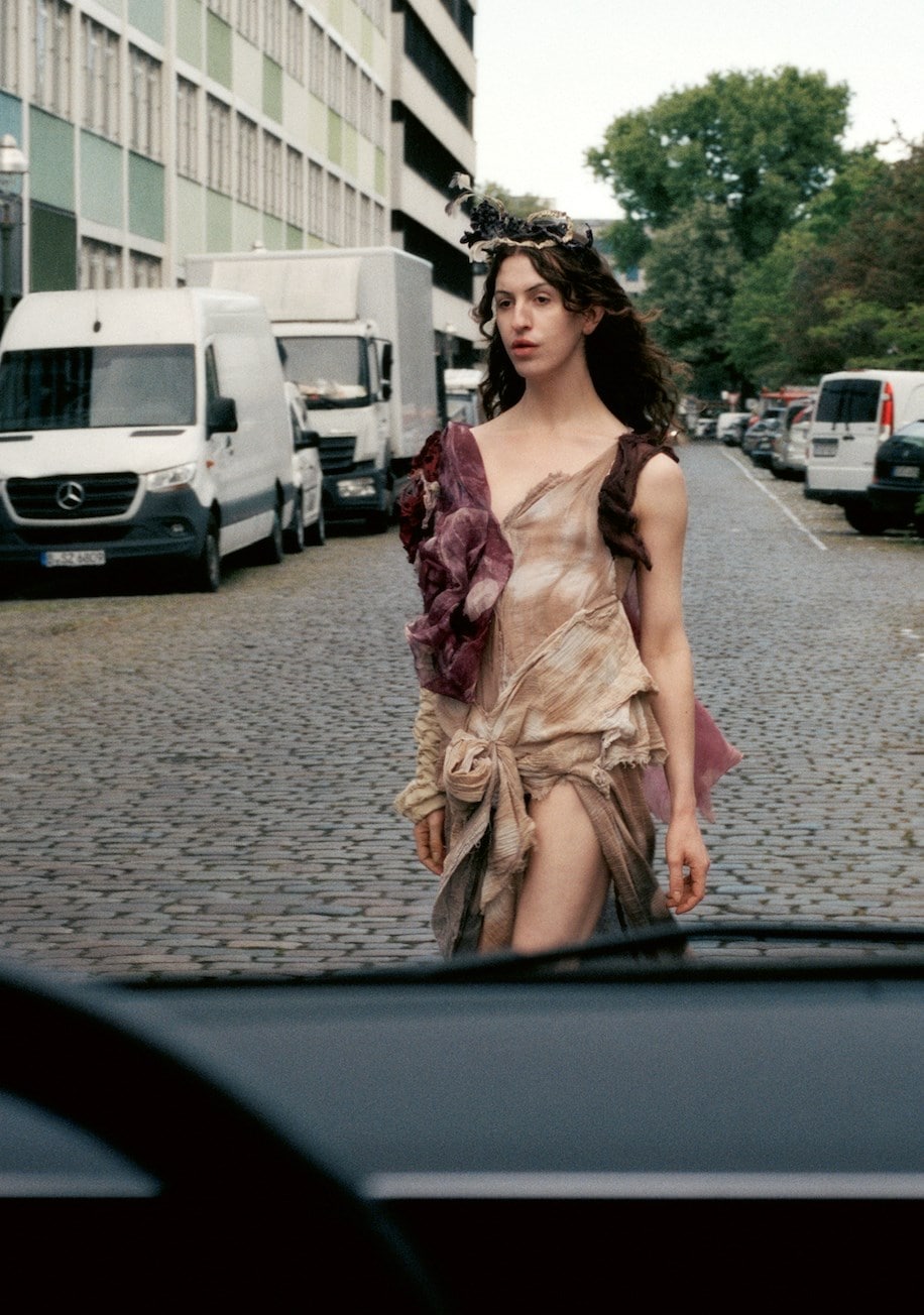 AN49_LOVES_LarissaHofmann_01