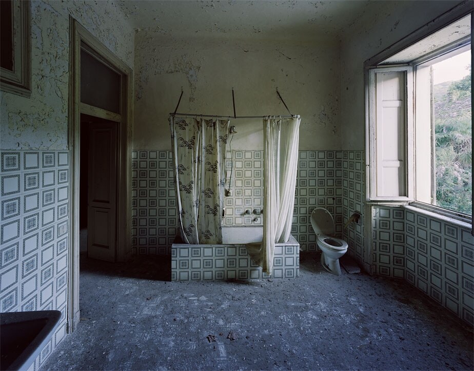Shower, Italy, 2010