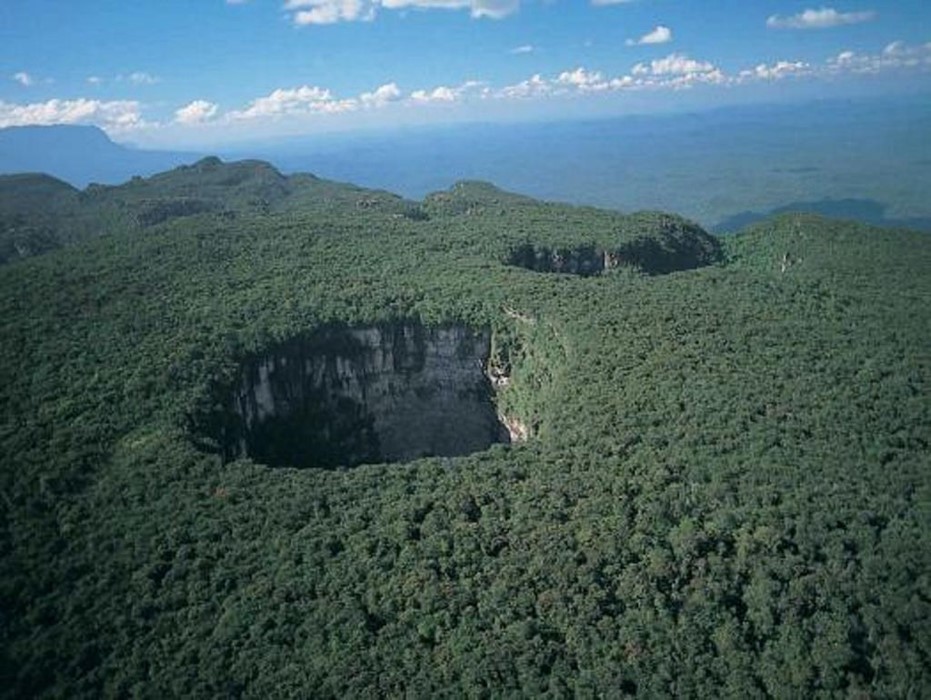 Cerro Sarisariñama ph. flickr