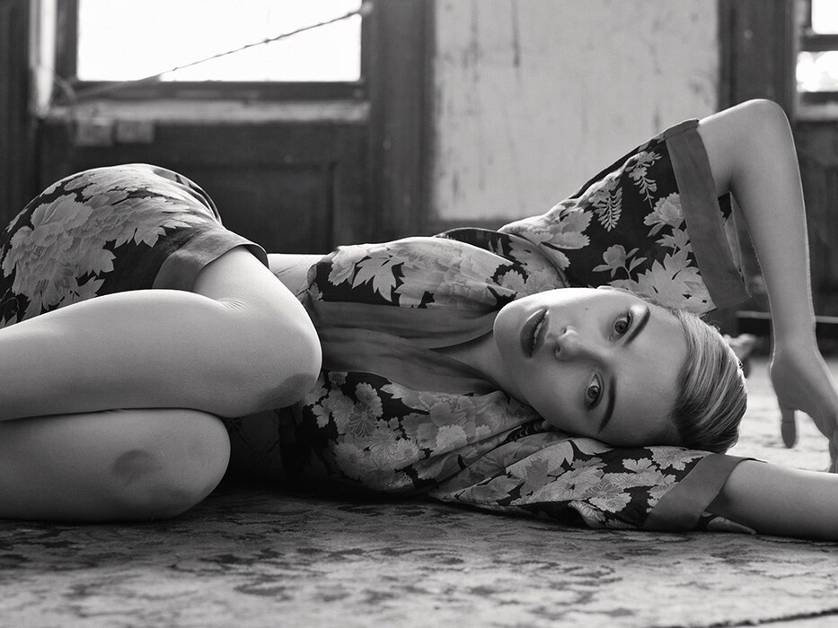W08 Photography by Craig McDean, Styling by Tabith