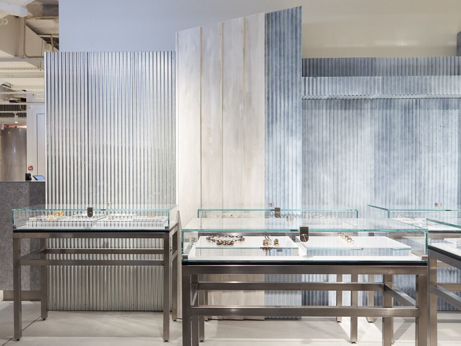 GALERIES LAFAYETTE dsm jewellery space