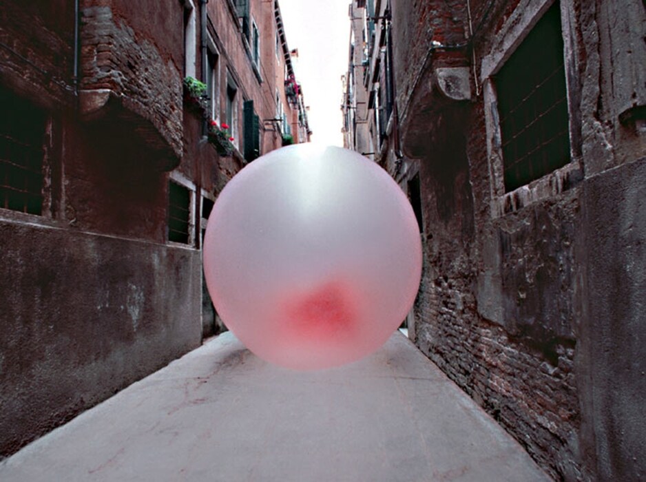 Chewing in Venice, 1999