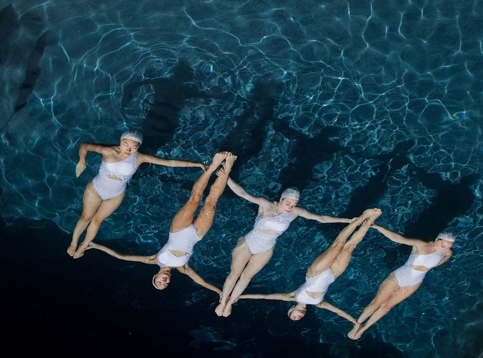 The Swimmers by Emma Hartvig