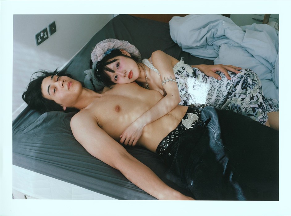 Between Your Eyes and Mine by Kaishui Yikai Liu