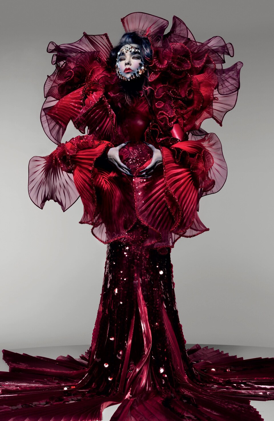 Bjork by Nick Knight, Styling by Edda Gudmundsdottir