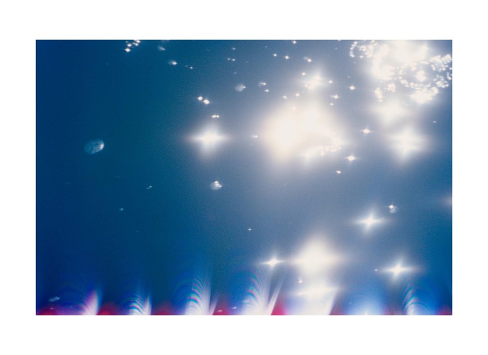 Mark_Borthwick_Untitled_trans_NvBQzQNjv4BqqVzuuqpF