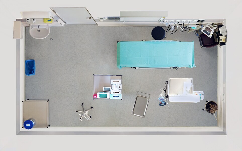 Menno Aden, Untitled (Operating Room)