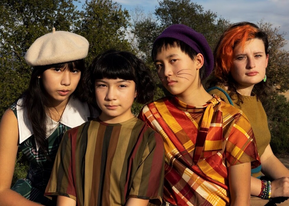 TheLindaLindas_ZenSekizawa_1E0A0071-crop_HiRes-Def