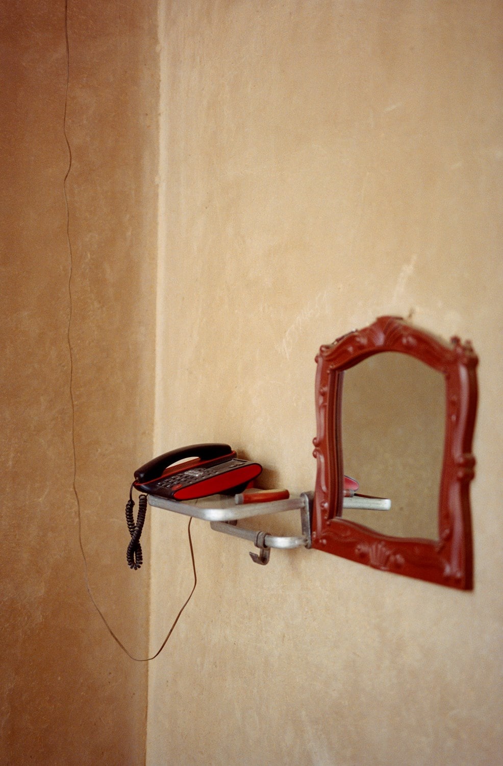 Home: Leaving One For Another Olga&#231; Bozalp photographer